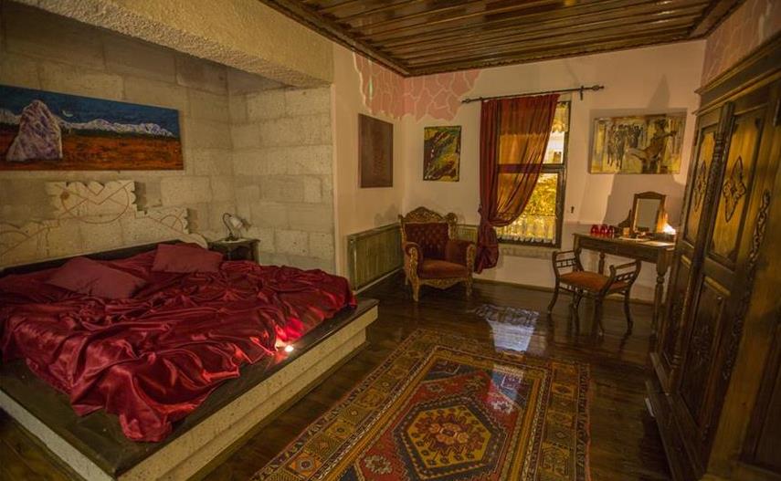 Romantizm - Jakuzili, Köy Manzaralı Taş Oda - 208